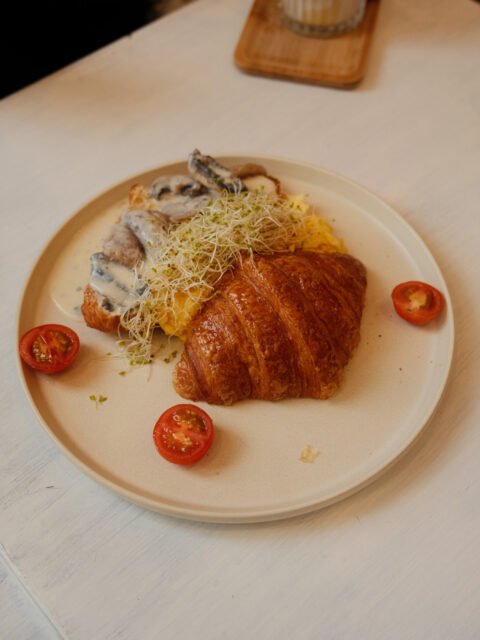 Meeya Cafe