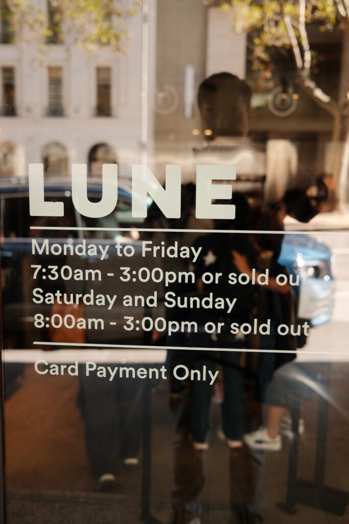 Lune croissanterie cbd 9